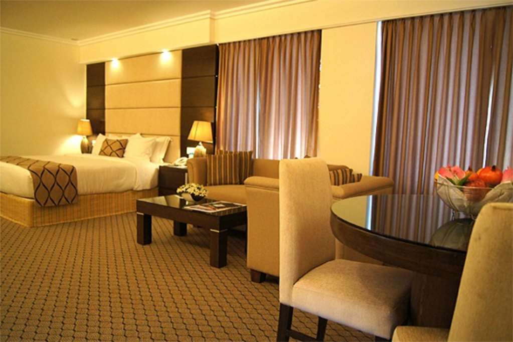 Hotel Agrabad Читтагонг Номер фото