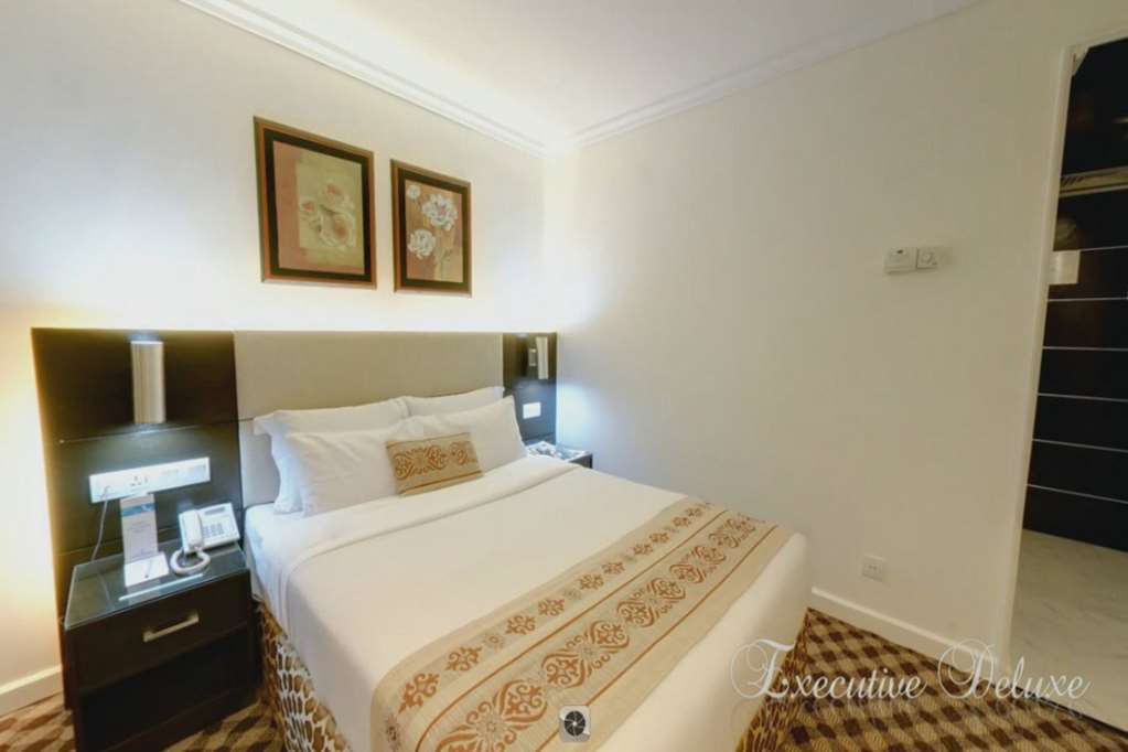 Hotel Agrabad Читтагонг Номер фото